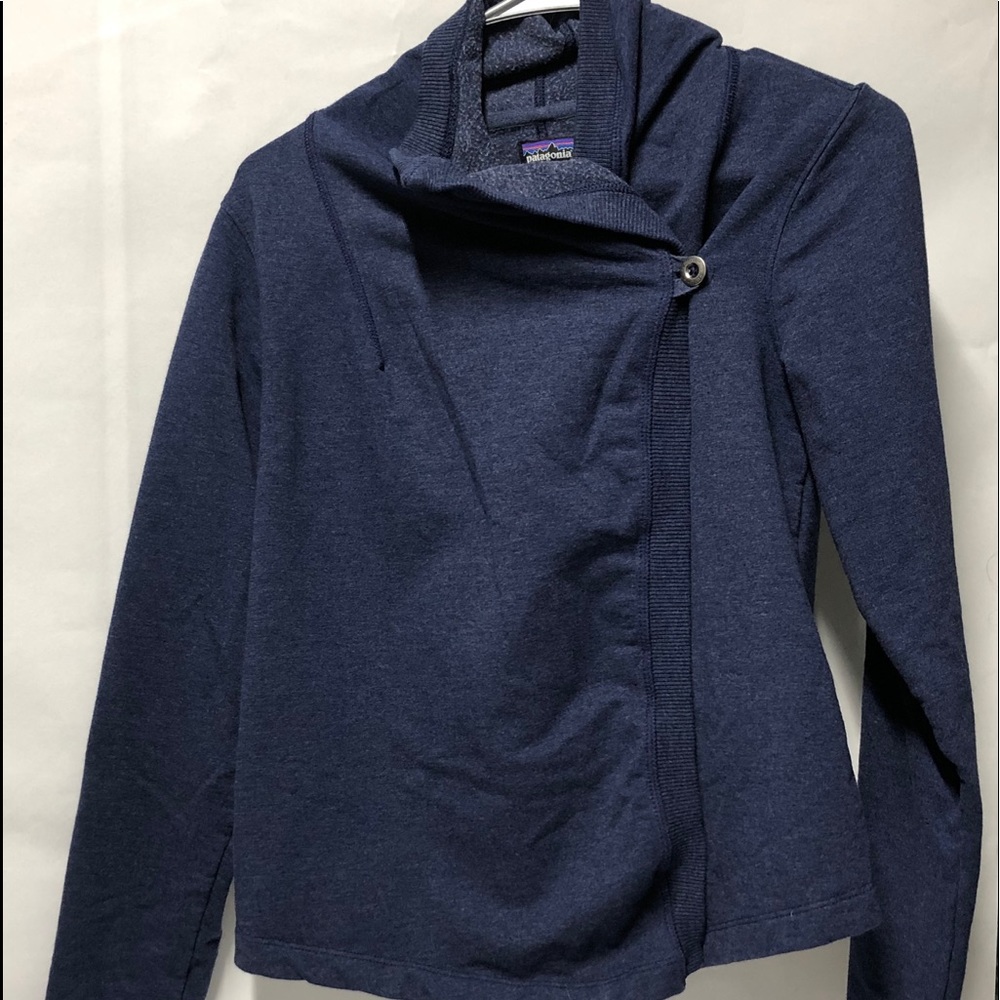 Patagonia wrap sweater